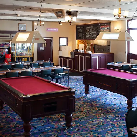 The Cally Hotel Warrnambool Room photo